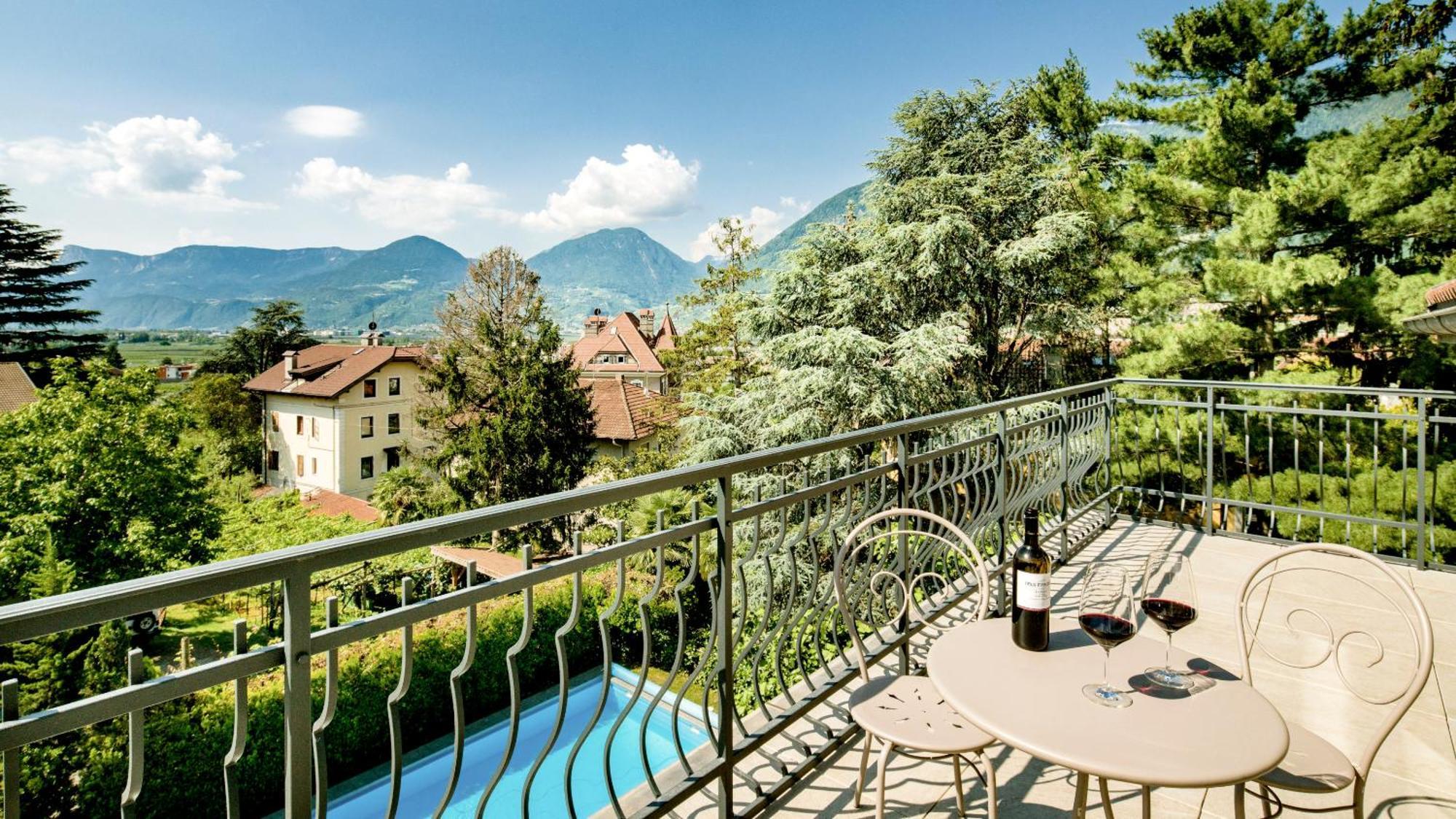 Hotel Villa Laurus Мерано Экстерьер фото